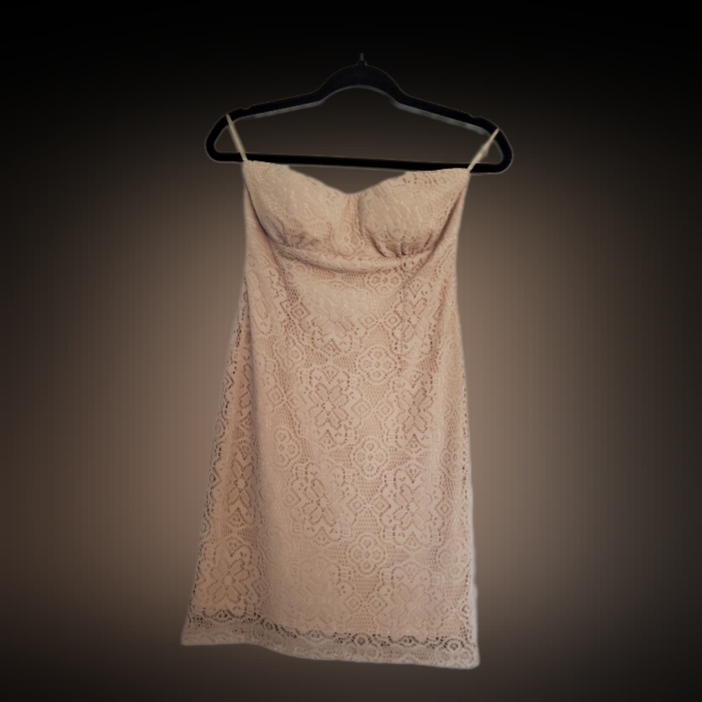 Super cute bodycon beige tube dress